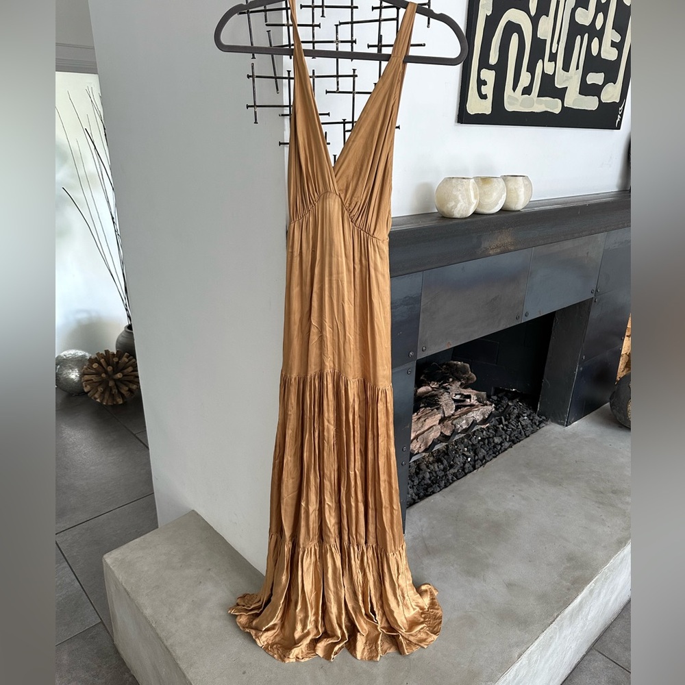 Halterneck maxi dress size sm